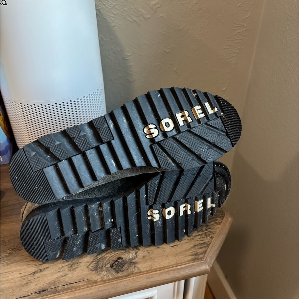 Sorel Booties ✨ - Picture 5 of 5
